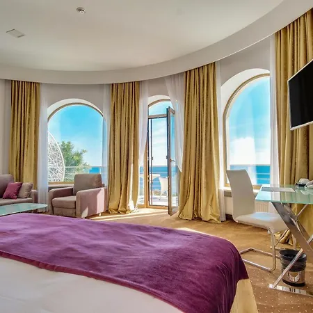 Panorama De Luxe Otel Odessa
