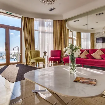 Otel Panorama De Luxe Odessa