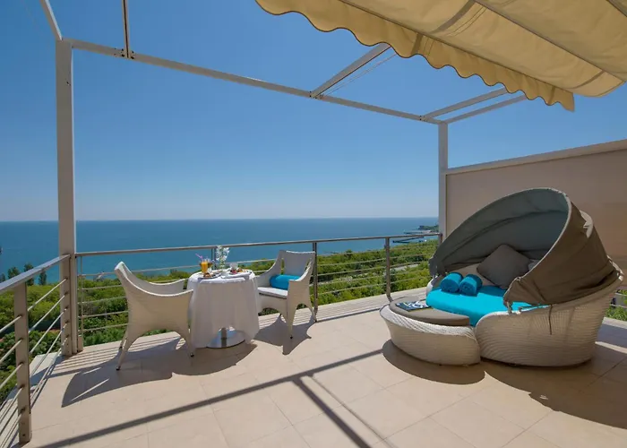 Panorama De Luxe Otel Odessa