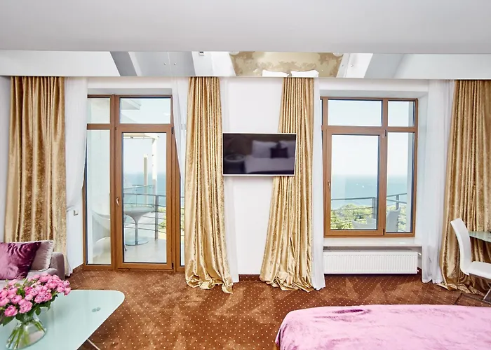 Otel Panorama De Luxe 5*