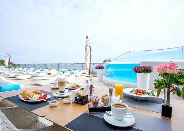 Panorama De Luxe Otel 5*