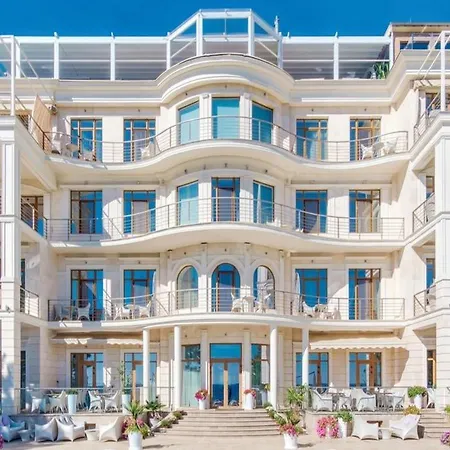 Panorama De Luxe Ξενοδοχείο 5*