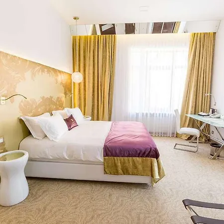 Panorama De Luxe Hotel