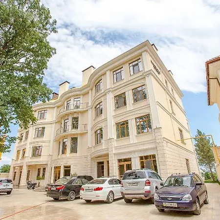 Ξενοδοχείο Panorama De Luxe 5*