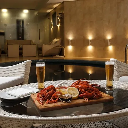 Panorama De Luxe Hotel