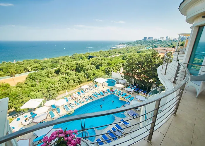 Panorama De Luxe Готель Одеса