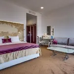 Hotel Panorama De Luxe 5*
